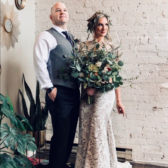 Meet your Posher, Melissa - Picture 3 of 16